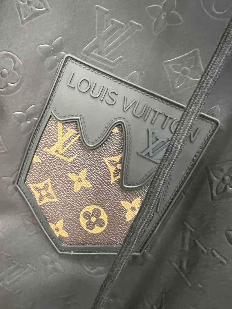 Louis Vuitton Outwear